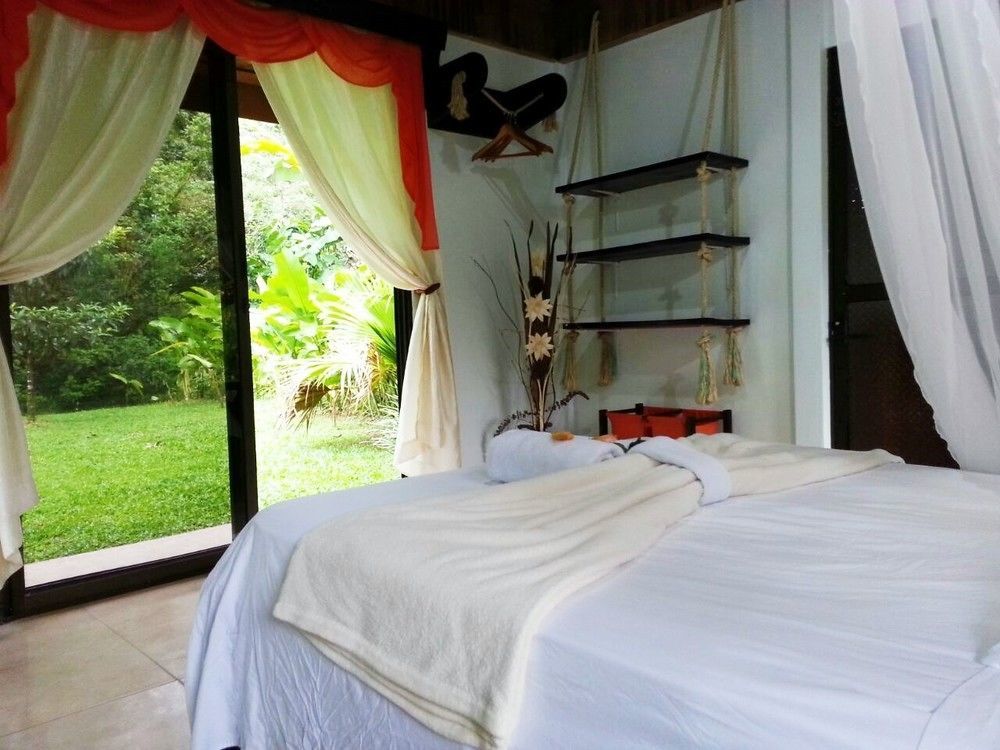 Hotel Catarata Rio Celeste Bijagua de Upala Exterior foto